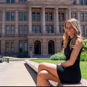 Meet your Posher, Joy